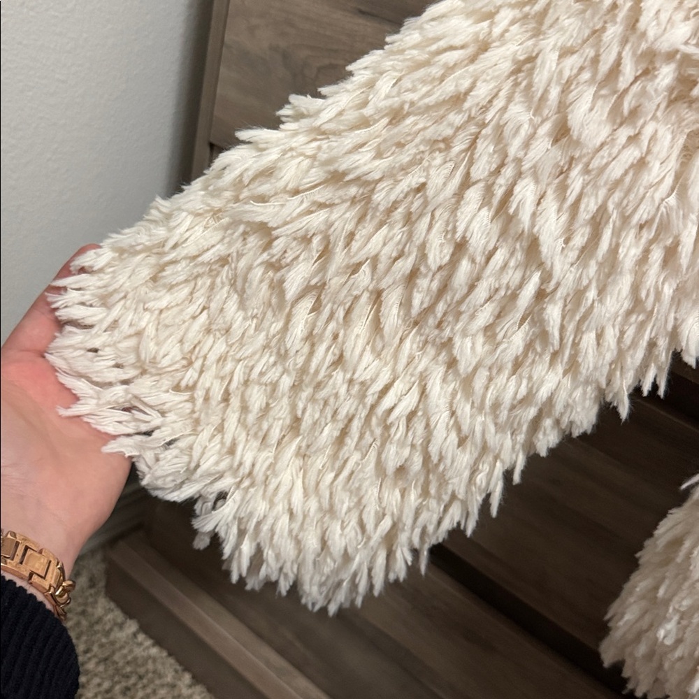 Stylish Cream Textured Cardigan - Picture 3 of 4